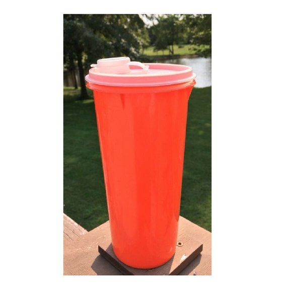 Vtg 1970'sTUPPERWARE Orange Slim Line Juice Water Drink 1 Qt Pitcher & Lid 262-3 - Picture 2 of 5